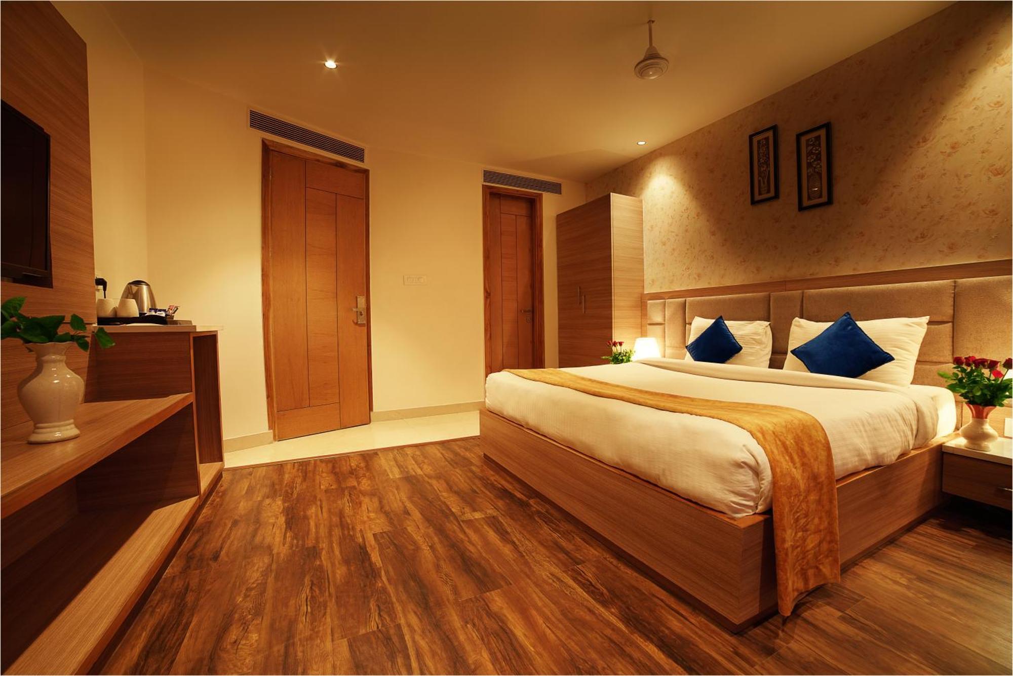 Treehouse London Street Amritsar Hotel Exterior photo