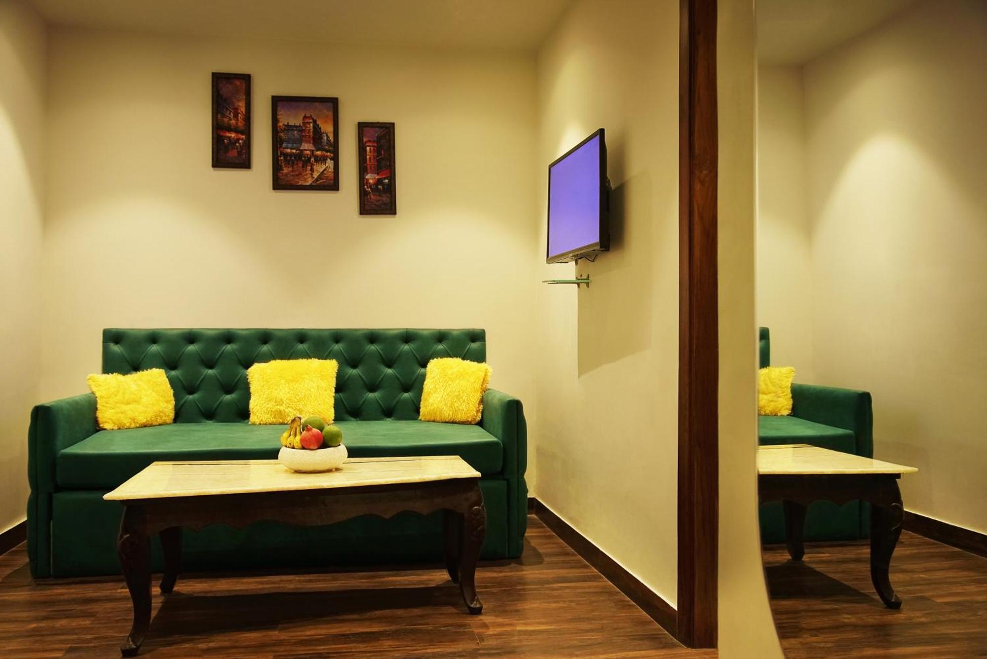 Treehouse London Street Amritsar Hotel Exterior photo